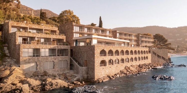 Hôtel Les Roches ☆ ☆ ☆ ☆